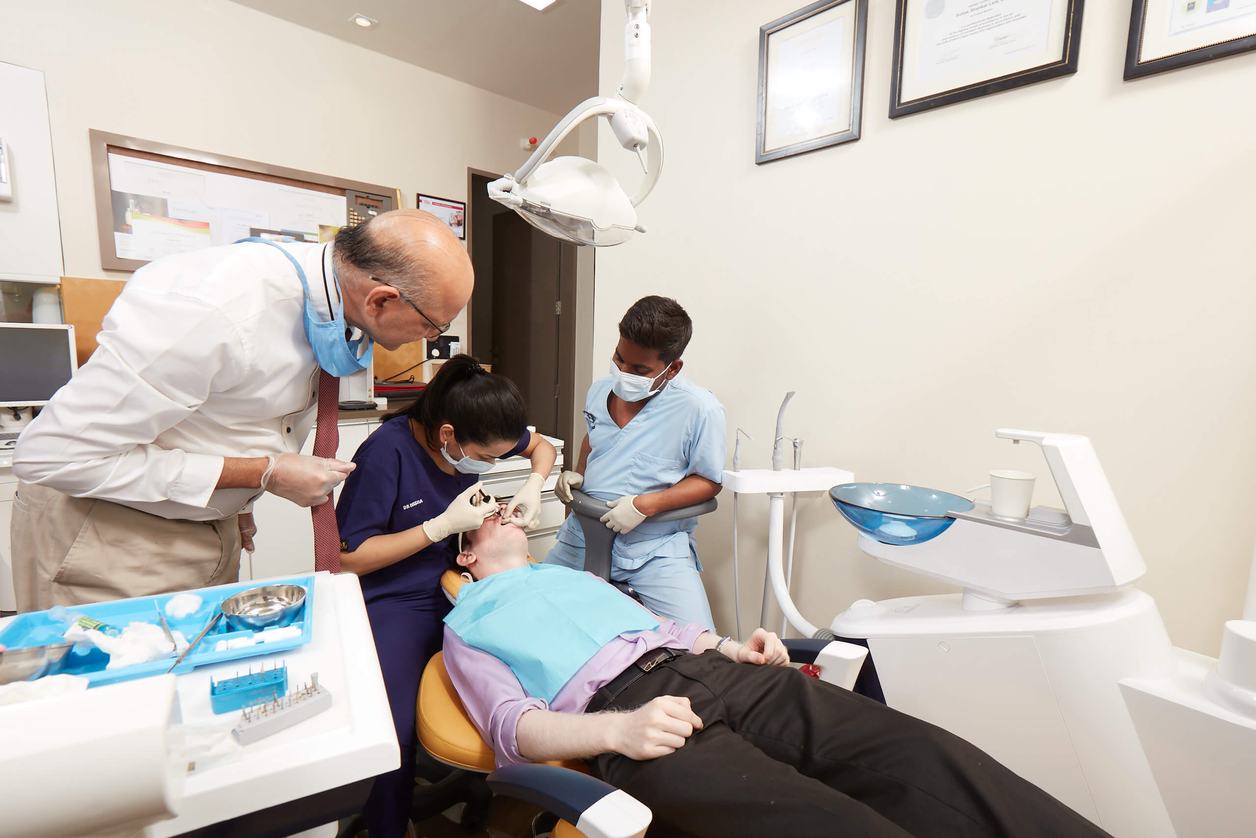 Best Teeth Whitening Treatment in Mumbai & Gum Depigmentation Treatment in Mumbai